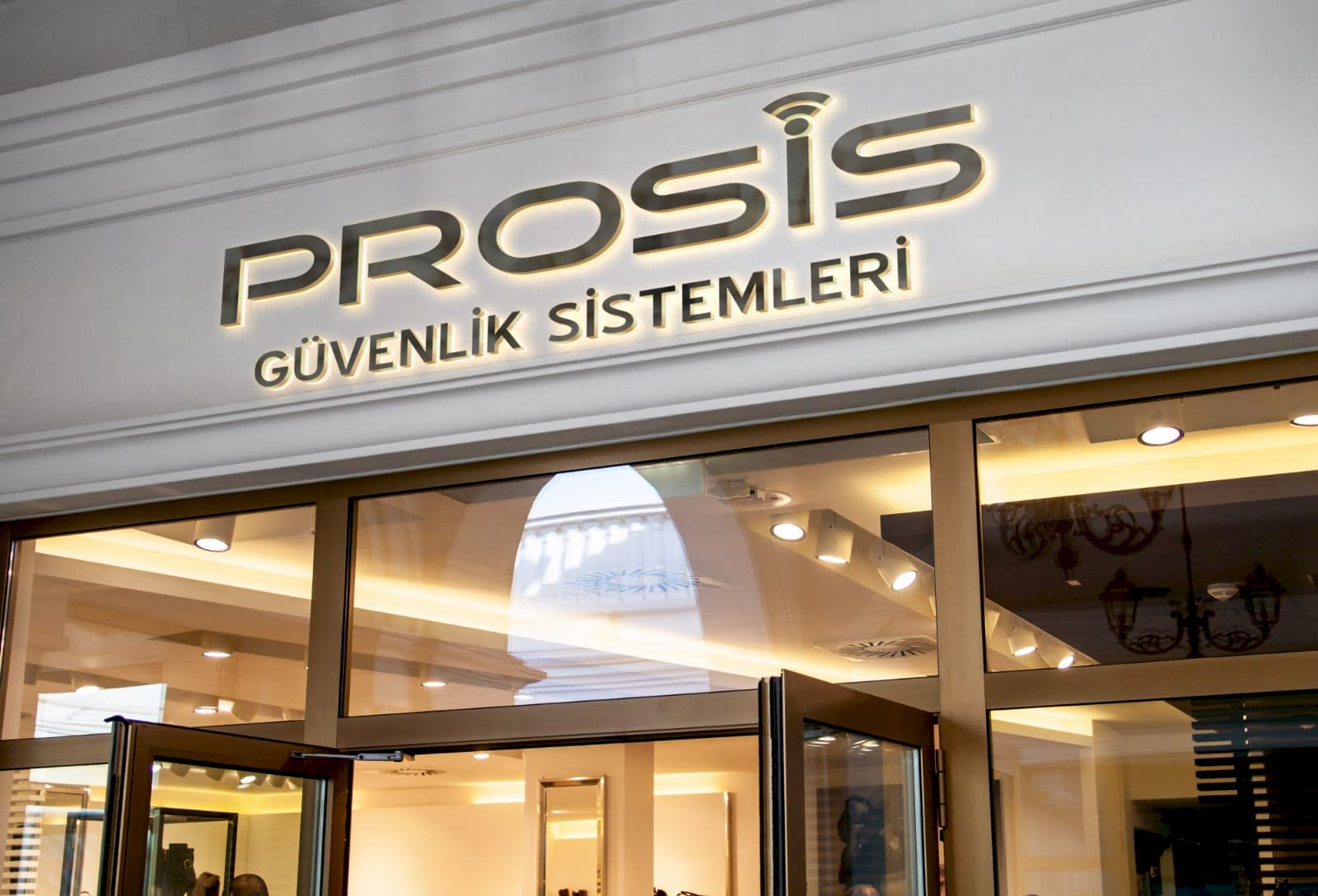 Offisimizden Kareler